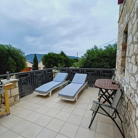 Natalias Mansion * Evretí