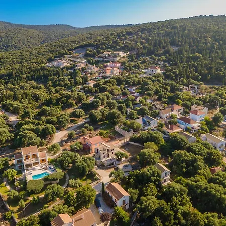 Holiday home Natalias Mansion Evreti